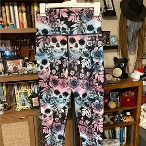 Evolution and Creation Floral Skull Print and black Leggings bundle
